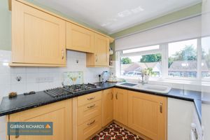 Kitchen- click for photo gallery
